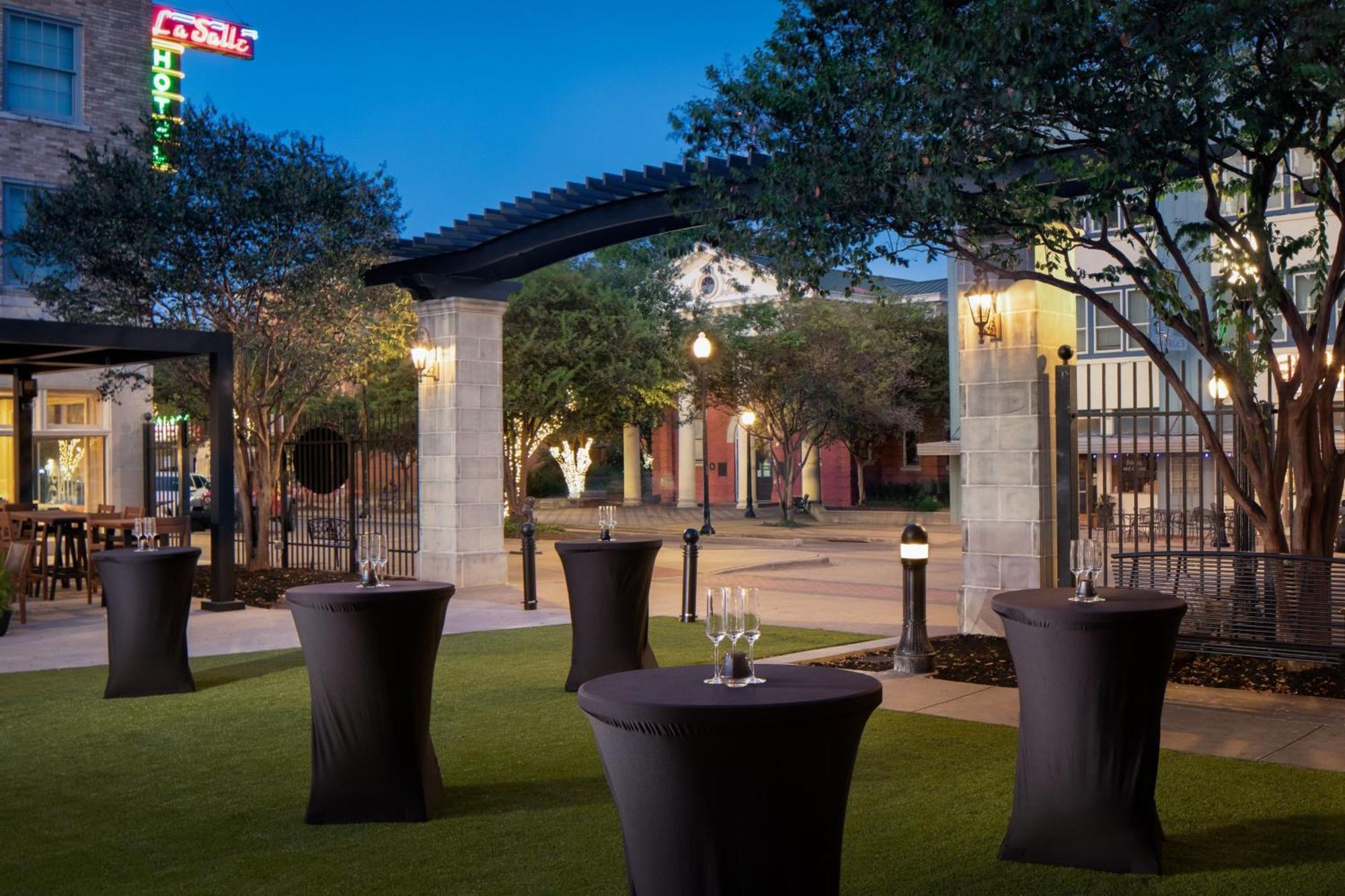 The Lasalle Hotel, Bryan College Station, A Tribute Portfolio Hotel Esterno foto