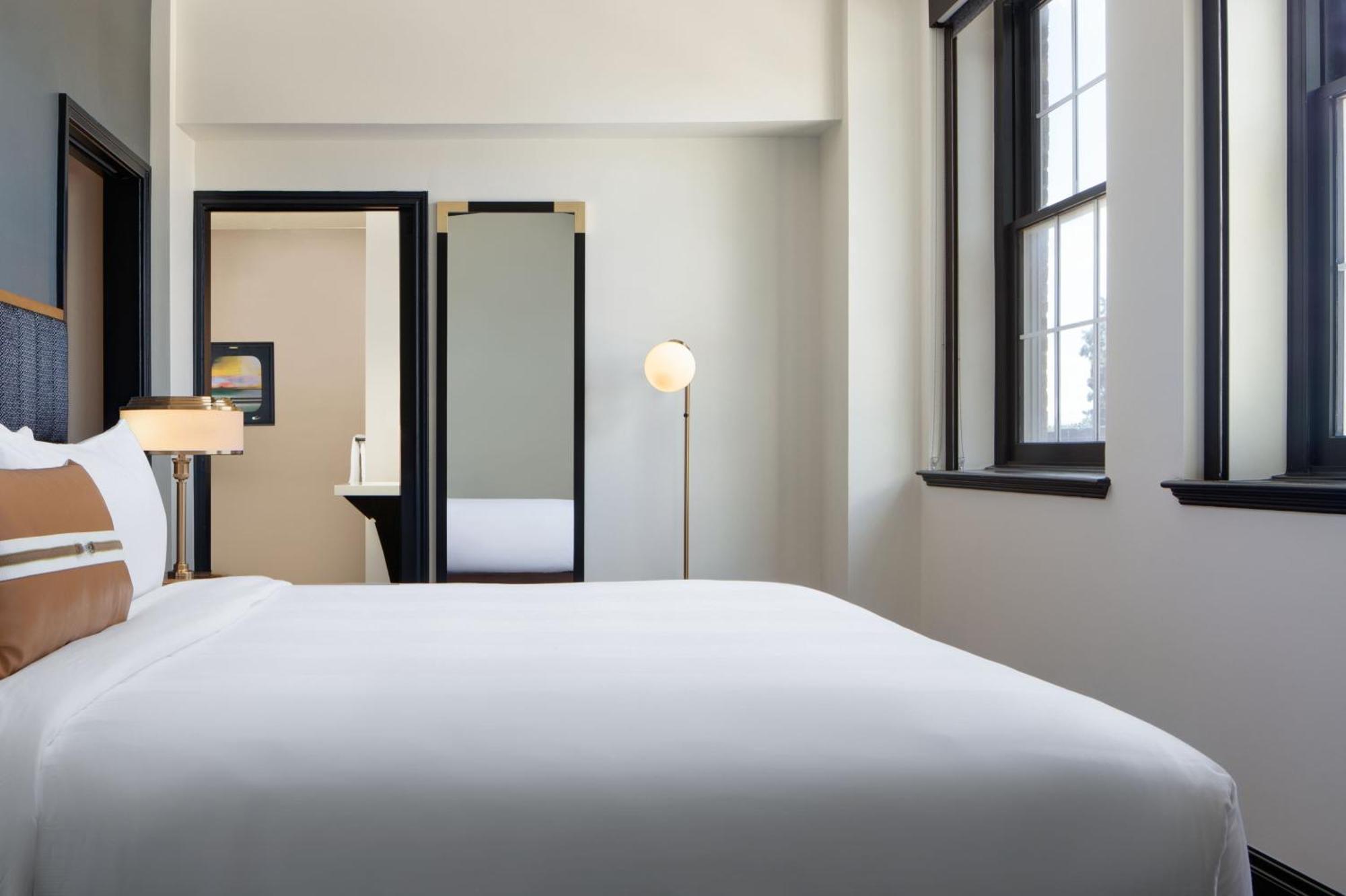 The Lasalle Hotel, Bryan College Station, A Tribute Portfolio Hotel Esterno foto